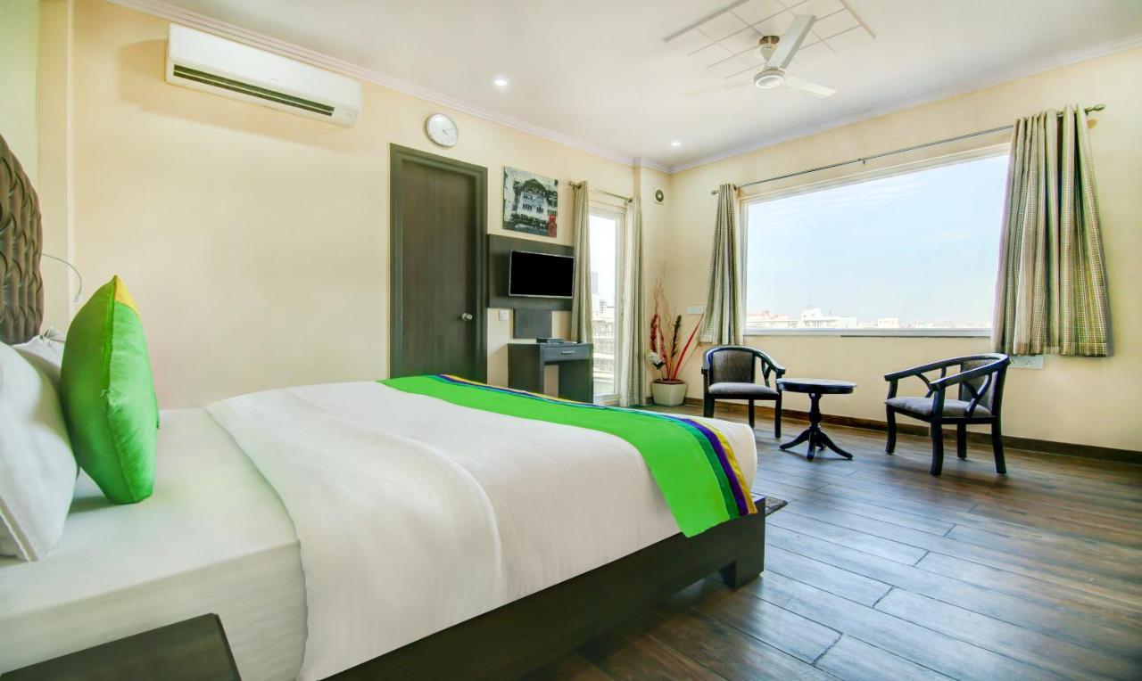 Hôtel Treebo Trend Blooms Premium à Gurgaon Extérieur photo