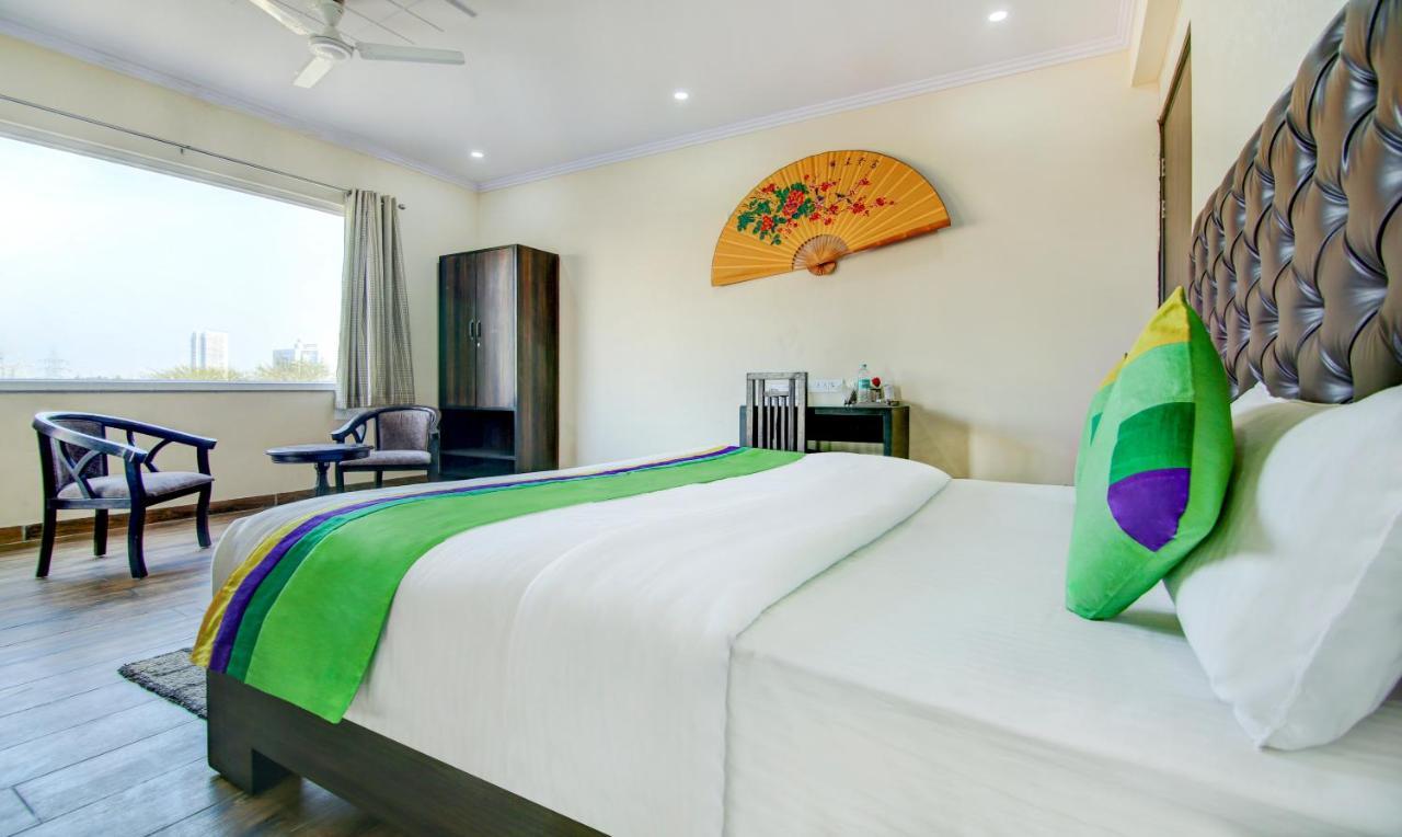 Hôtel Treebo Trend Blooms Premium à Gurgaon Extérieur photo